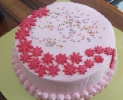 Fondant Rose Petal Cake
