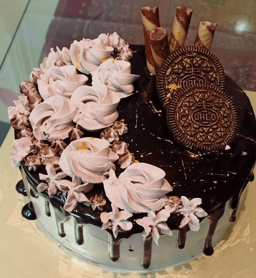 Chocolate Oreo Cake Designs, Images, Price Near Me
