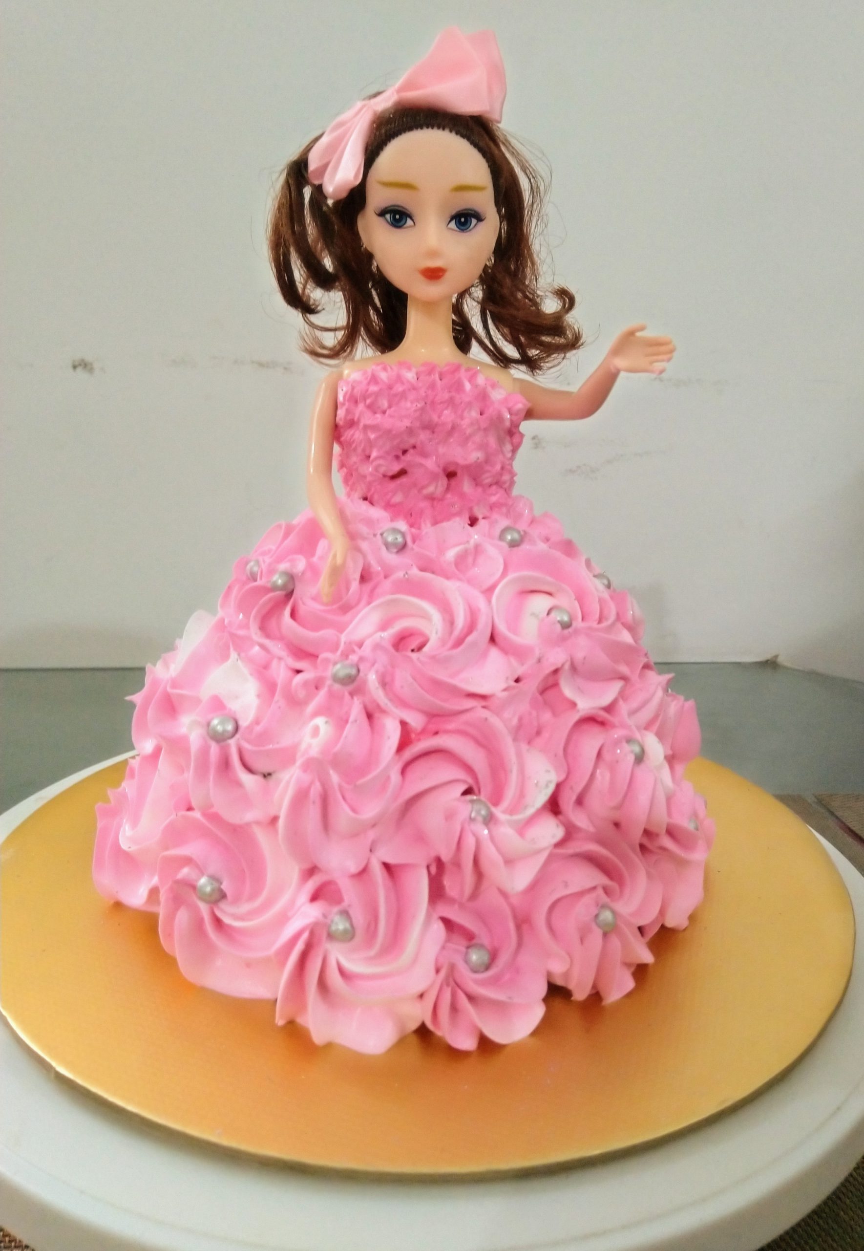 Doll Theme Cake Designs, Images, Price Near Me