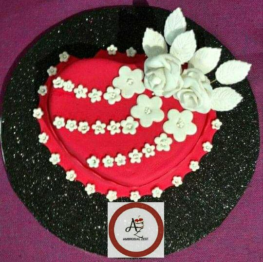 Heart Shaped Rose Flower Cake Designs, Images, Price Near Me