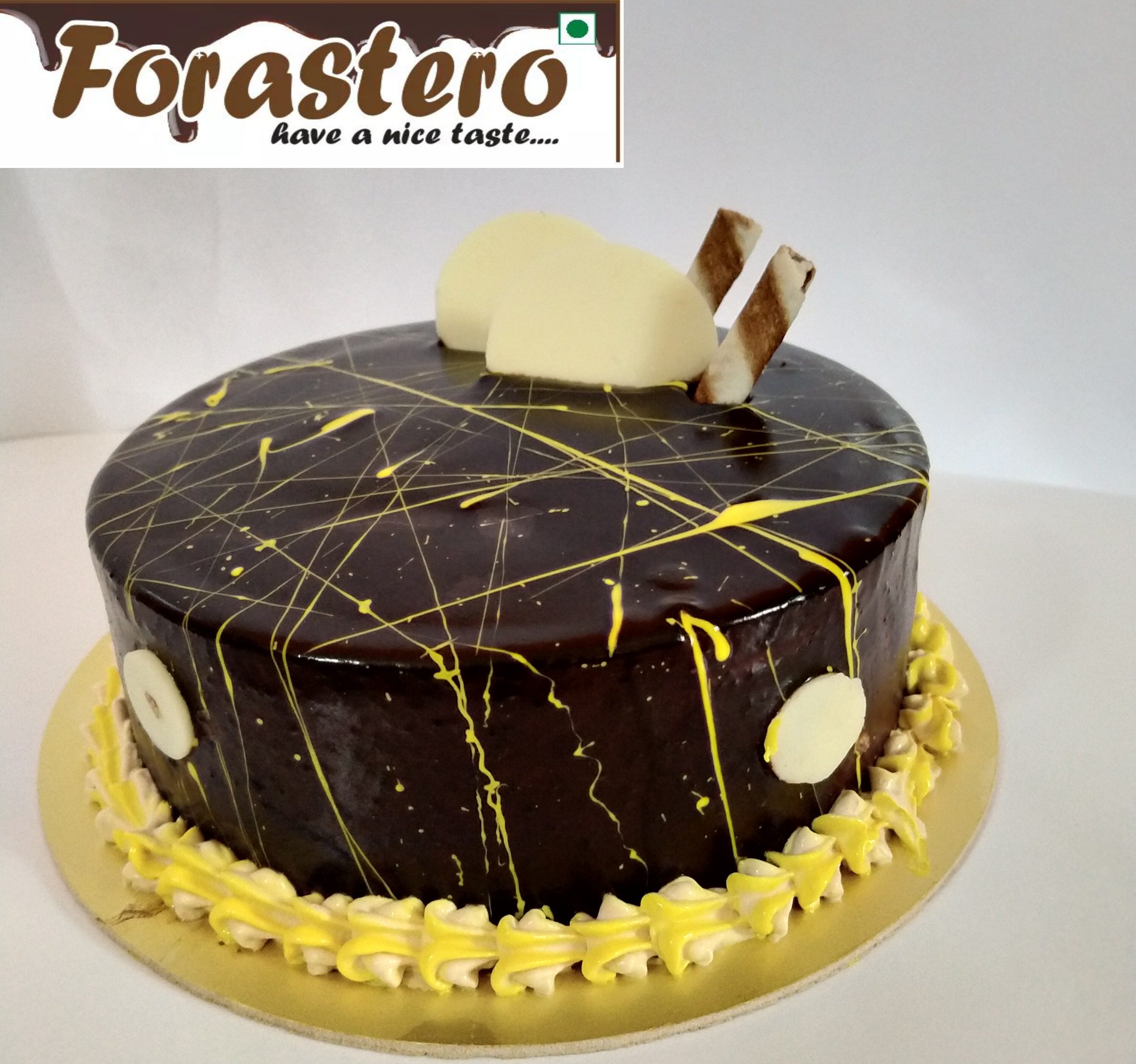 Crunchy Chocolate Cake uae | Gift Crunchy Chocolate Cake- FNP