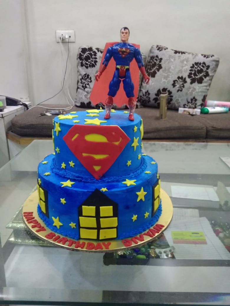 Superman Theme Cake Designs, Images, Price Near Me