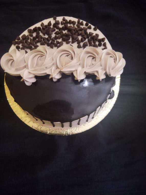 Chocolate Duch Cake with choco chips Designs, Images, Price Near Me