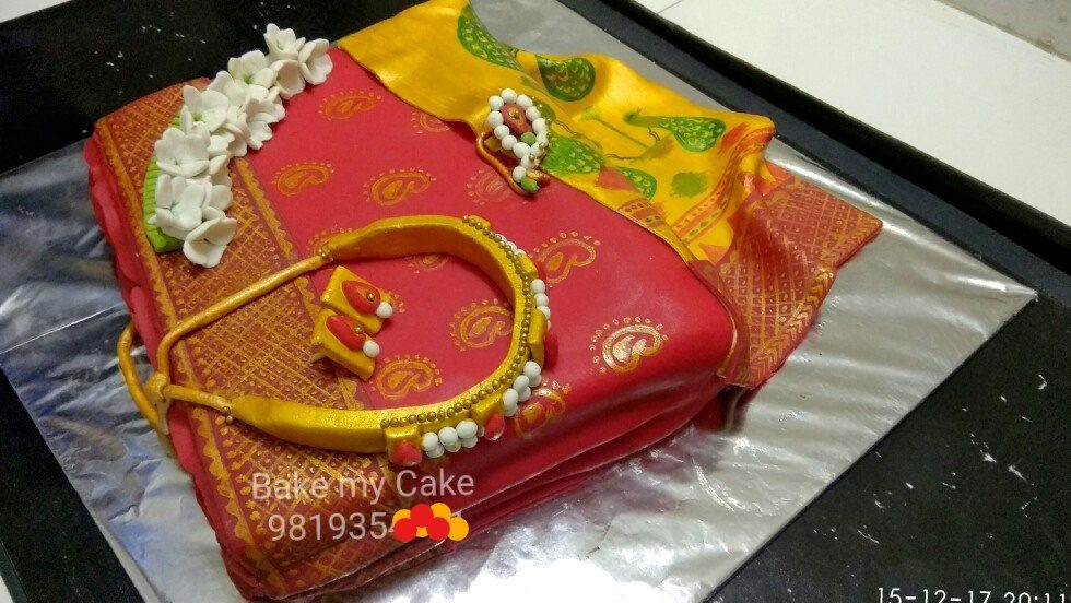 Paithani Saree Theme Cake Designs, Images, Price Near Me