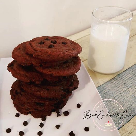 Double Chocolate Chip Cookies (6 pieces) Designs, Images, Price Near Me