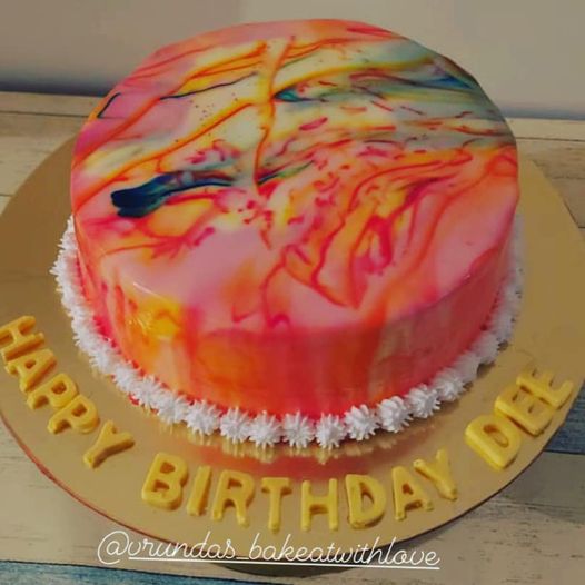 Pineapple Cake with Marble effect Designs, Images, Price Near Me