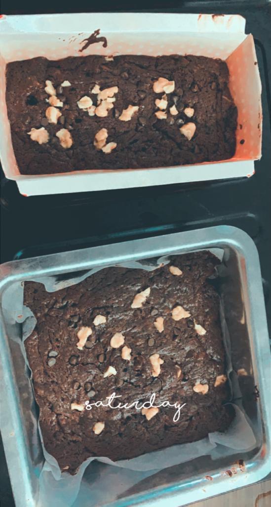 Brownie with choco chips and walnuts(minimum 300gms) Designs, Images, Price Near Me