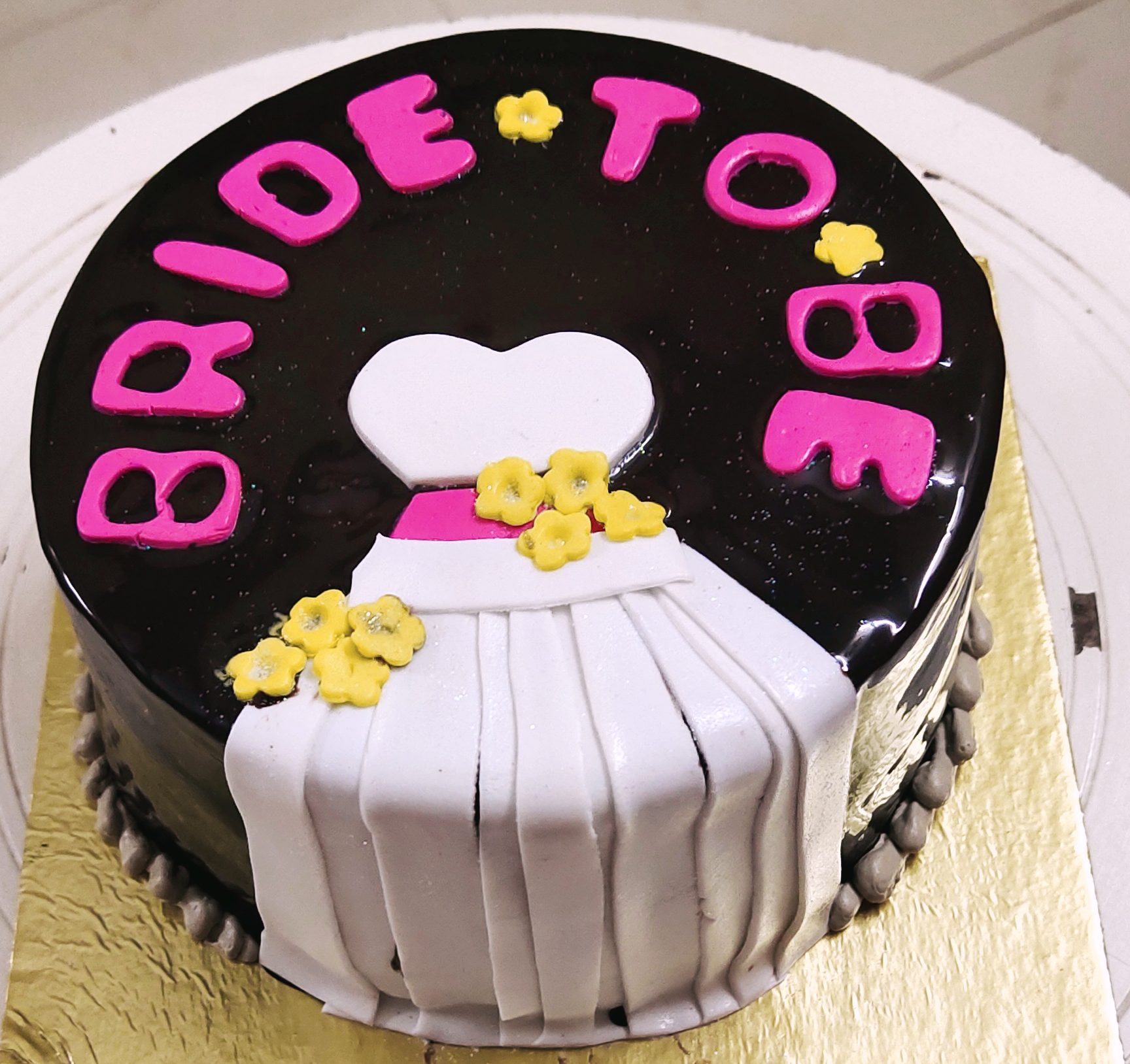 Bride To Be Cake in Electronic City, Bangalore | Delivery Date: 23 June 2022 Designs, Images, Price Near Me