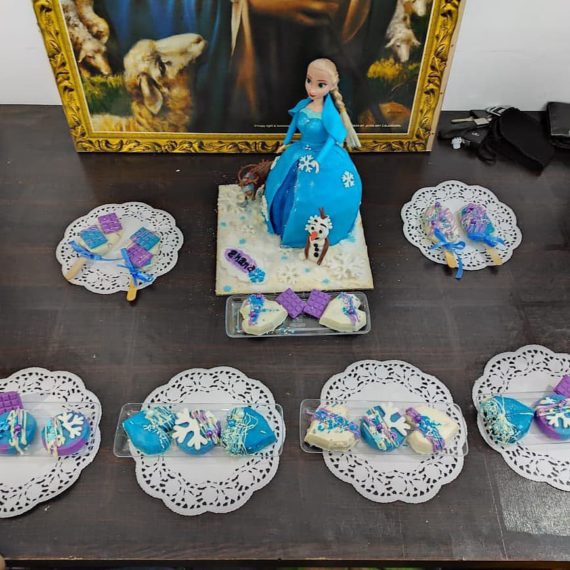 Elsa Theme Cake Designs, Images, Price Near Me