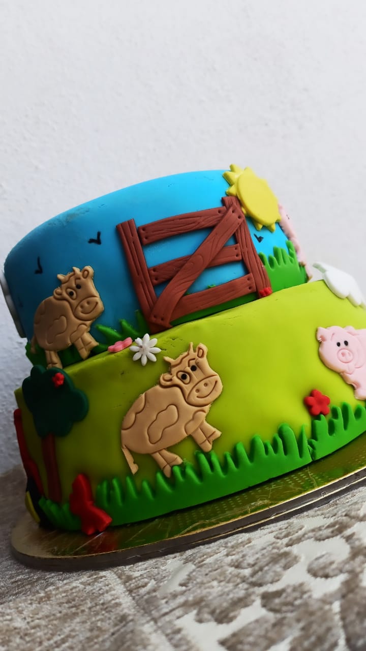 Farm Animals Theme Cake Designs, Images, Price Near Me