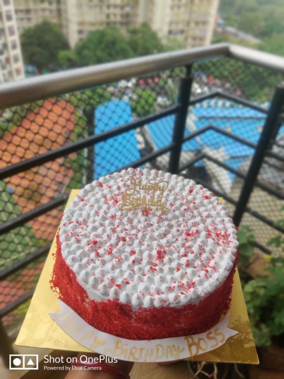 Red Velvet Cake with Cream Cheese Icing Designs, Images, Price Near Me