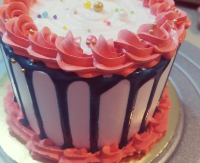 Cranberry Flavour Cake Designs, Images, Price Near Me