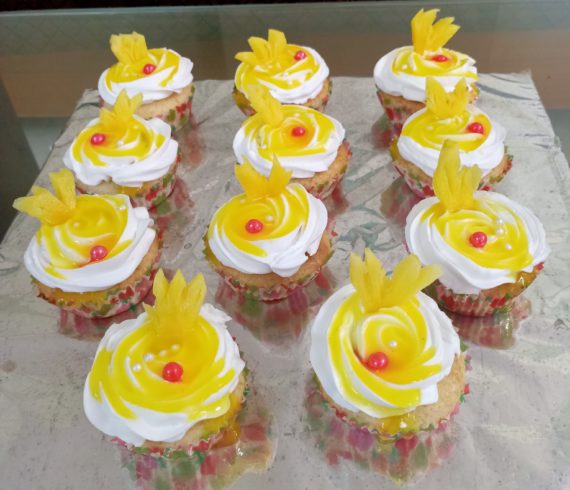 Pineapple Glaze Cupcakes Designs, Images, Price Near Me
