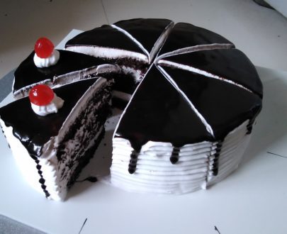 Black Forest Pastries (6 Pieces) Designs, Images, Price Near Me