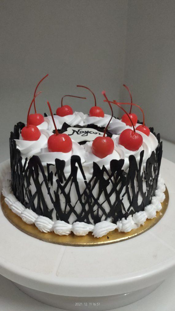 Black Forest Cake with net Designs, Images, Price Near Me