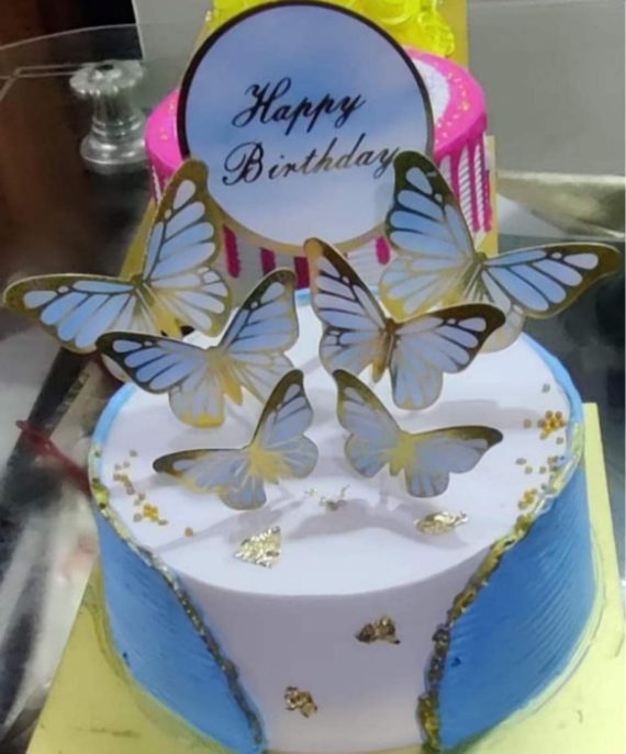 Vanilla Flavours Cake Designs, Images, Price Near Me