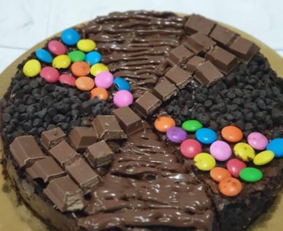 Pizza Brownie Cake Designs, Images, Price Near Me