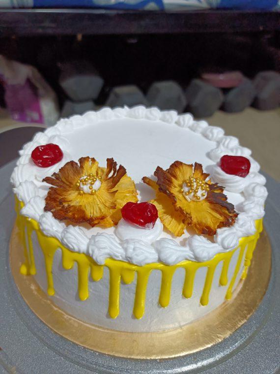 Pineapple Cake Designs, Images, Price Near Me