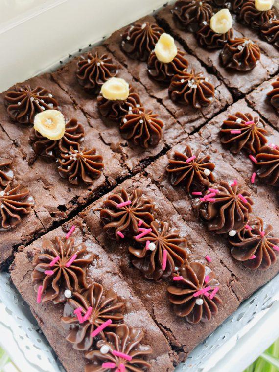 Eggless Ganache Brownies (12 pcs) Designs, Images, Price Near Me