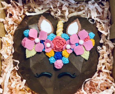 Unicorn Heart Pinata Cake