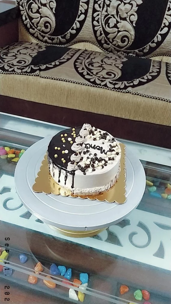 Chochlate Nutella Cake Designs, Images, Price Near Me