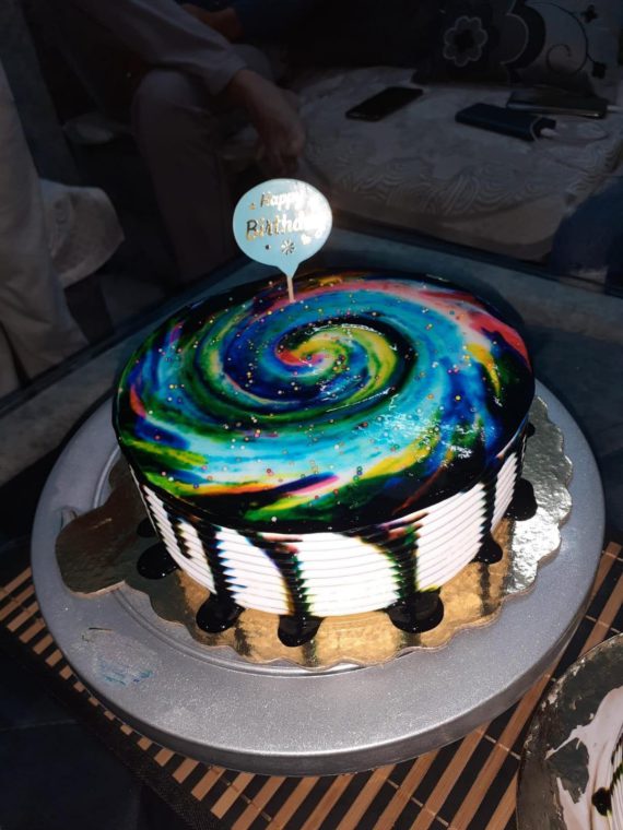 Galaxy Theme Cake Designs, Images, Price Near Me