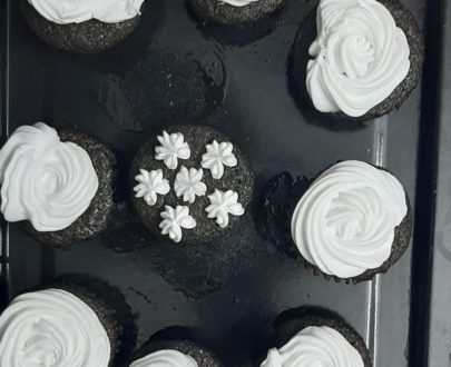 Chocolate Cup Cakes Designs, Images, Price Near Me