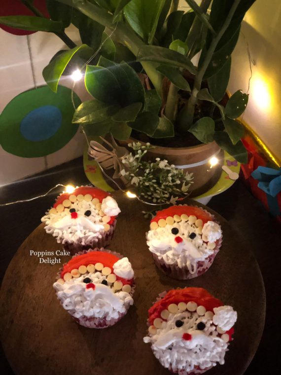 Christmas Theme Cup Cakes Designs, Images, Price Near Me