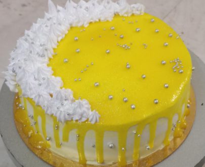 Exotic Pineapple Cake Designs, Images, Price Near Me